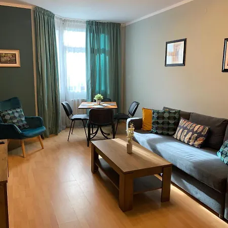 Rivendell Flora Complex Lägenhet