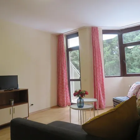 Rivendell Flora Complex Апартаменты Боровец