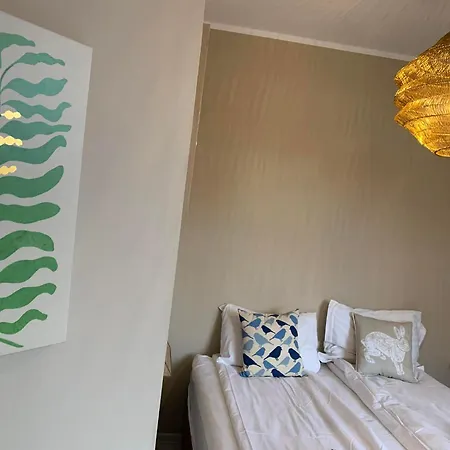 Rivendell Flora Complex