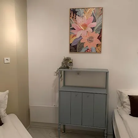 Rivendell Flora Complex *