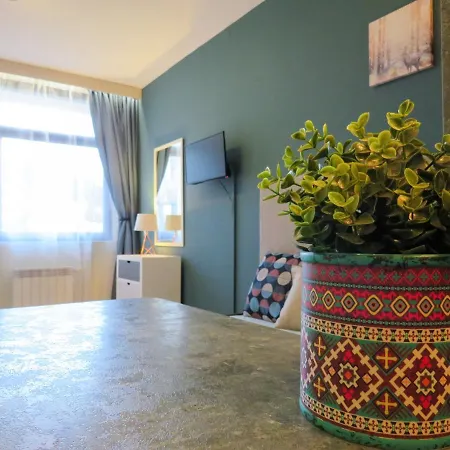 Rivendell Flora Complex