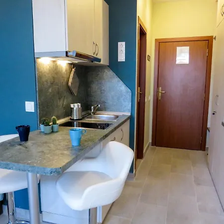 Rivendell Flora Complex