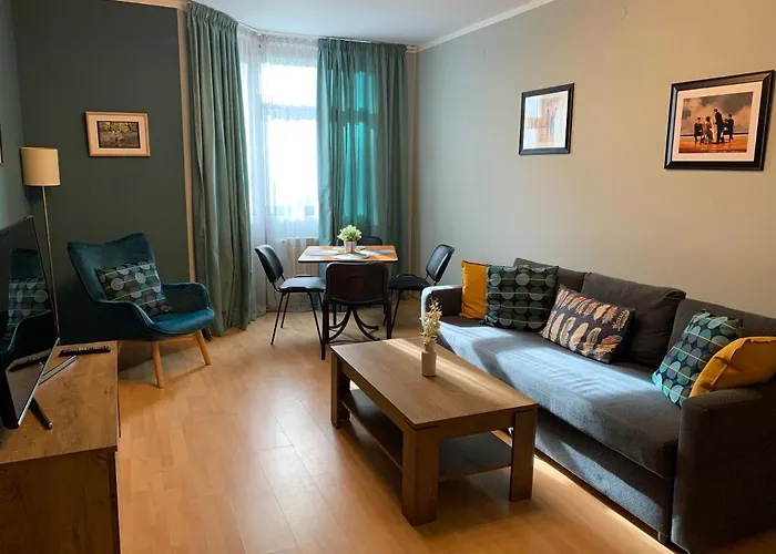 Rivendell Flora Complex Apartment