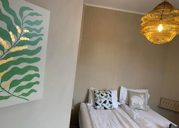 Rivendell Flora Complex