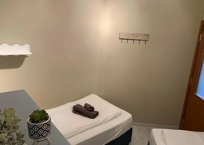 Apartment Rivendell Flora Complex